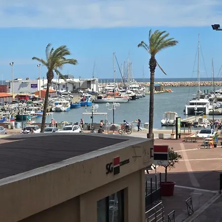 아파트 Port De Serra